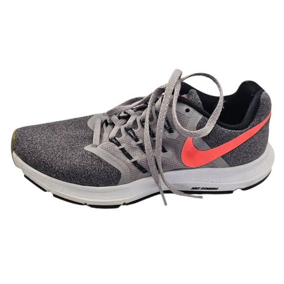 Nike Heather Gray & Pink Run Swift Casual Running Athletic Sneakers - Picture 1 of 10